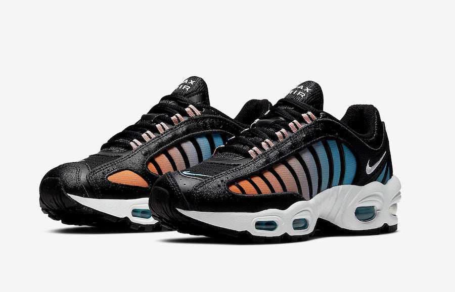 NIKE AIR MAX TAILWIND 4 SURFACES IN “CORAL STARDUST”